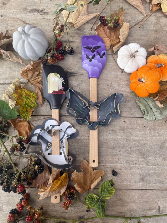 Halloween Spatula & Cookie Cutter Set