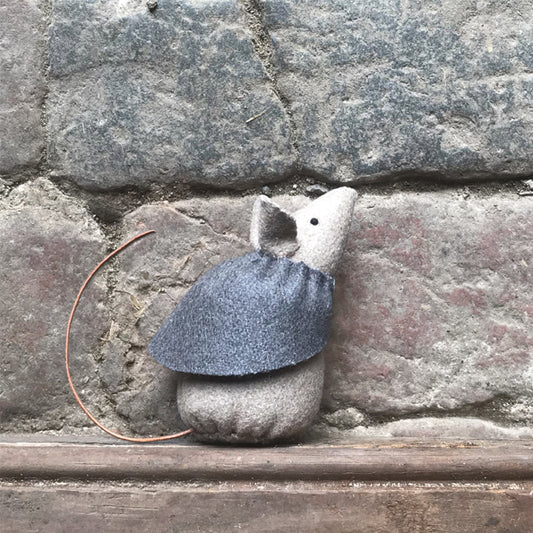 'Dot' Handmade Mouse by East of India