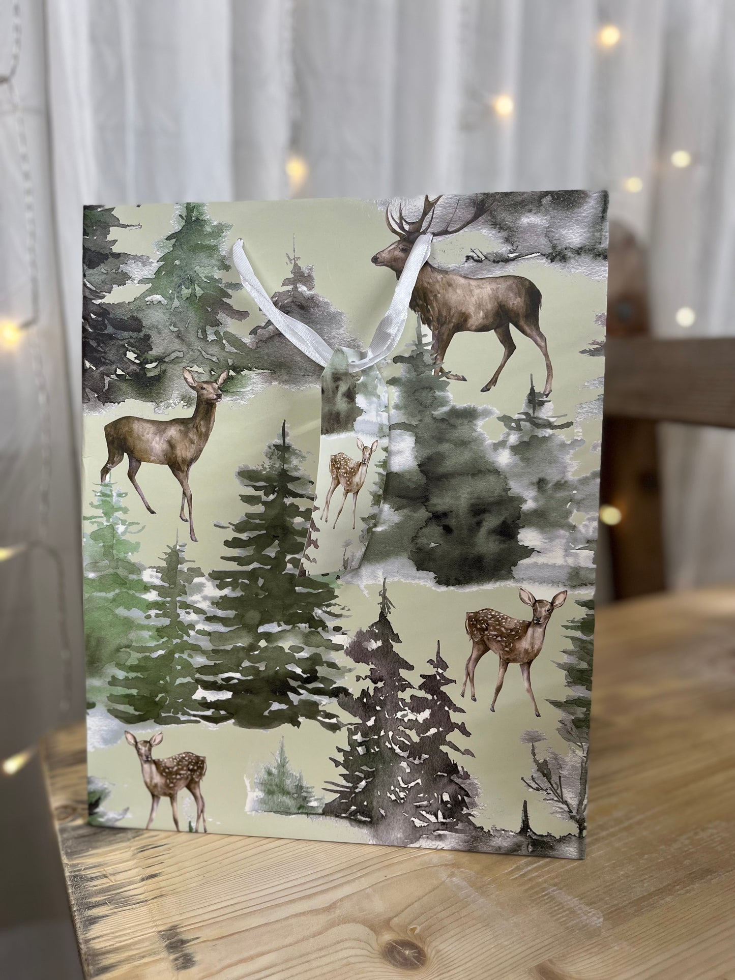 Forest Reindeer gift bag