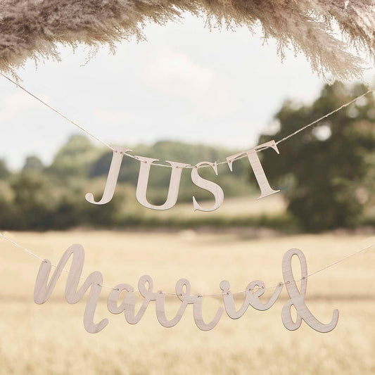 Just Married Wooden Bunting